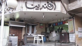 筆者がよく通ったギザのお店