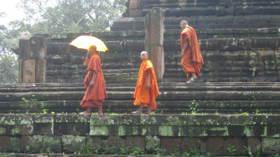 Buddhist monks