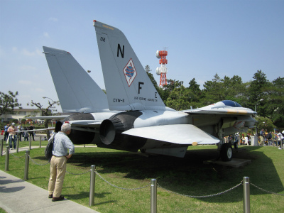 VF-102